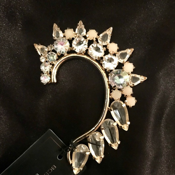 BNWT BCBGMAXAZRIA RIGHT EAR CUFF - Picture 1 of 4